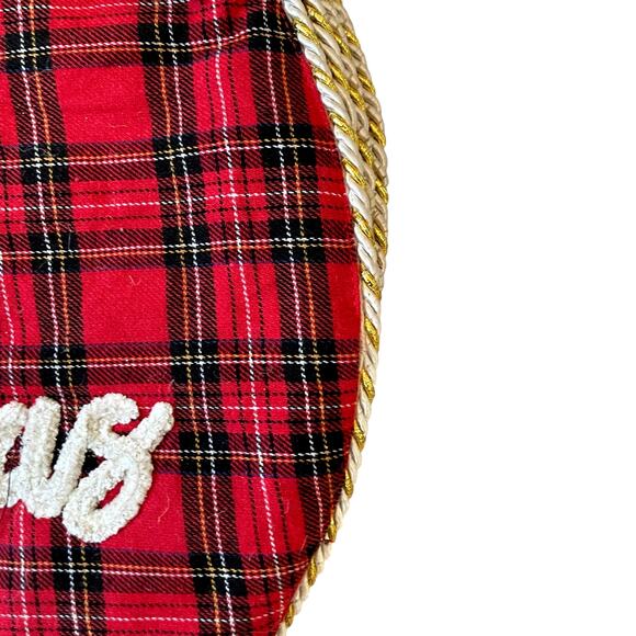 Tahari MERRY CHRISTMAS Red Tartan Plaid Placemats 15in Set of 4 Holiday New - Picture 10 of 10